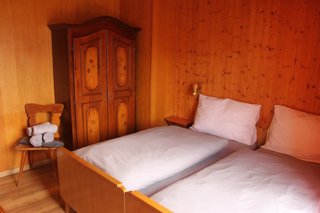 Deluxe Doppel-/Zweibettzimmer