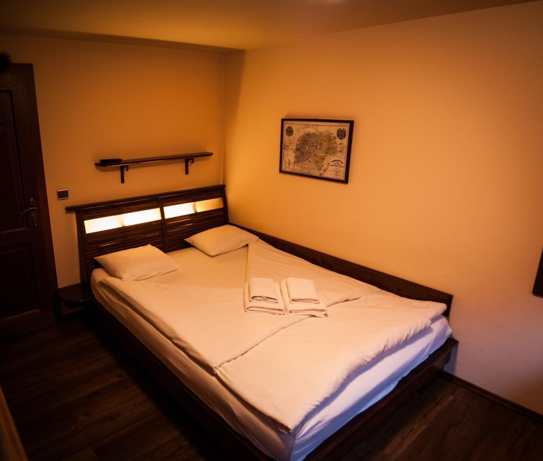 Standard Doppelzimmer mit Flussblick