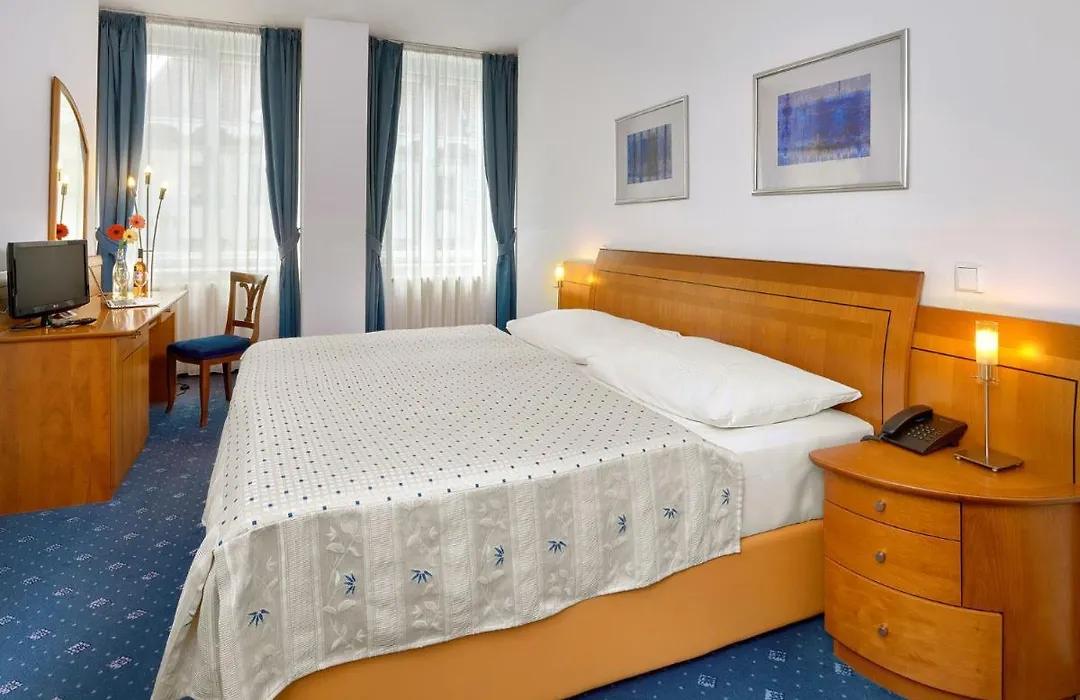 Hotel Melantrich-1